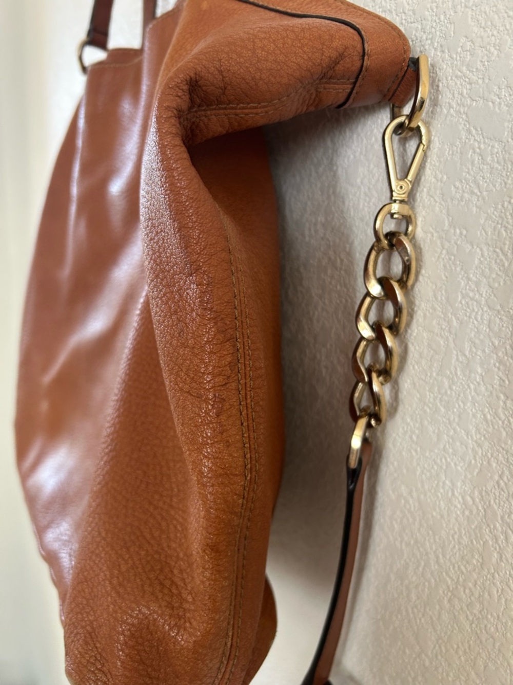 Michael Kors Chestnut Pebbled Leather Shoulder Bag with Gold Hardware - Picture 15 of 16